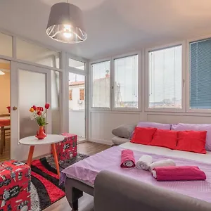 https://cosy-apartment-zupanic.pula-hotels.org